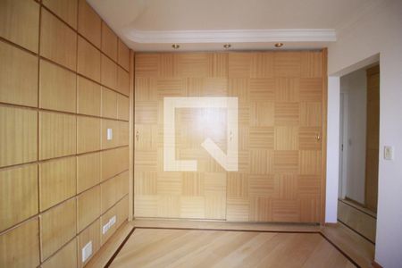 Apartamento à venda com 222m², 4 quartos e 3 vagasQuarto 3