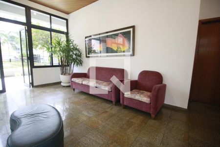 Apartamento à venda com 222m², 4 quartos e 3 vagasÁrea comum - Salão de festas