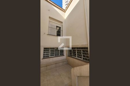 Casa à venda com 167m², 15 quartos e 4 vagas Casa à venda com 167m², 15 quartos e 4 vagasHall de entrada