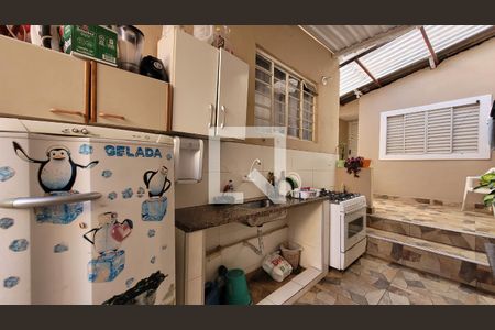 Casa à venda com 167m², 15 quartos e 4 vagas Casa à venda com 167m², 15 quartos e 4 vagasÁrea comum