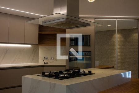 Casa de condomínio à venda com 217m², 4 quartos e 2 vagas Casa de condomínio à venda com 217m², 4 quartos e 2 vagasCozinha