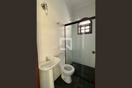 Casa de condomínio à venda com 630m², 4 quartos e 2 vagasBanheiro de serviço