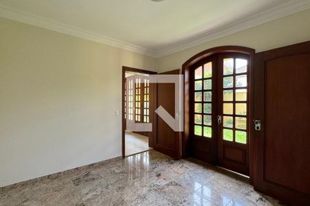 Casa de condomínio à venda com 630m², 4 quartos e 2 vagascopa