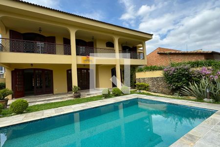 Casa de condomínio à venda com 630m², 4 quartos e 2 vagasPiscina
