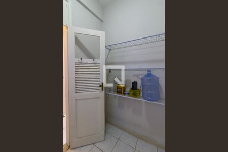 Apartamento para alugar com 80m², 2 quartos e 1 vaga Apartamento para alugar com 80m², 2 quartos e 1 vagaDetalhe do quarto de serviço