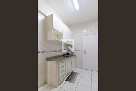 Apartamento para alugar com 80m², 2 quartos e 1 vaga Apartamento para alugar com 80m², 2 quartos e 1 vagaDetalhe da cozinha