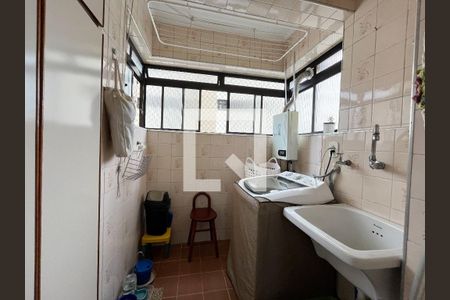 Apartamento à venda com 80m², 3 quartos e 1 vaga Apartamento à venda com 80m², 3 quartos e 1 vagaÁrea de Serviço