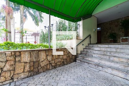 Apartamento à venda com 80m², 3 quartos e 1 vaga Apartamento à venda com 80m², 3 quartos e 1 vagaFachada