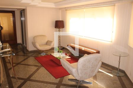 Apartamento para alugar com 110m², 3 quartos e 2 vagasHall social