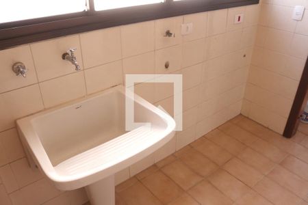 Apartamento para alugar com 110m², 3 quartos e 2 vagasÁrea de Serviço