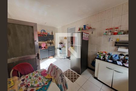 Casa à venda com 0m², 3 quartos e 3 vagasCozinha
