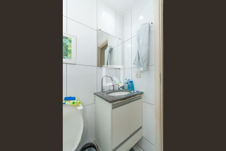 Casa de condomínio para alugar com 112m², 3 quartos e 2 vagas Casa de condomínio para alugar com 112m², 3 quartos e 2 vagasBanheiro da Suíte