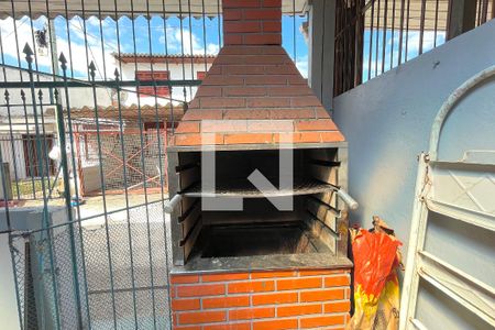 Casa à venda com 60m², 2 quartos e 1 vagaÁrea externa