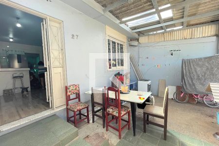 Casa à venda com 60m², 2 quartos e 1 vagaÁrea externa