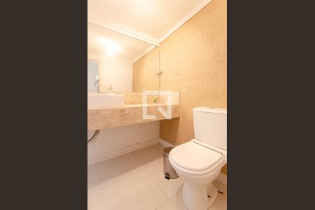 Casa à venda com 249m², 3 quartos e 8 vagasLavabo