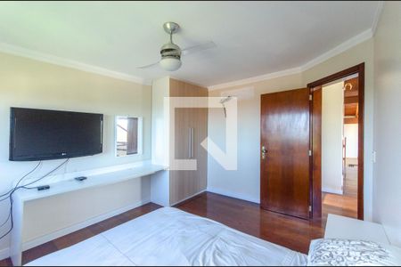 Casa à venda com 249m², 3 quartos e 8 vagasQuarto 3