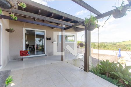 Casa à venda com 249m², 3 quartos e 8 vagasÁrea Externa