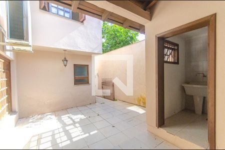 Casa à venda com 249m², 3 quartos e 8 vagasÁrea Externa