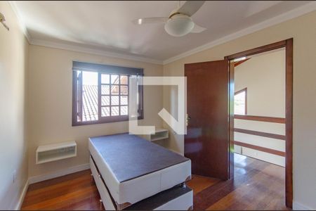 Casa à venda com 249m², 3 quartos e 8 vagasQuarto 2