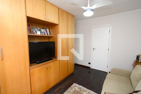 Casa à venda com 167m², 4 quartos e 2 vagasSuíte 2