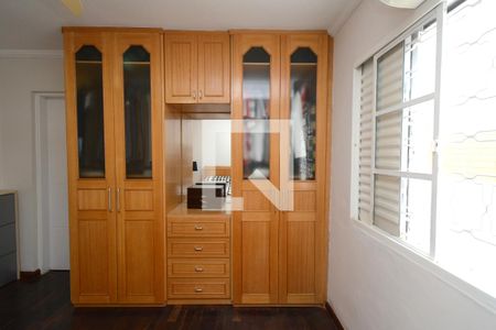 Casa à venda com 167m², 4 quartos e 2 vagasSuíte 1