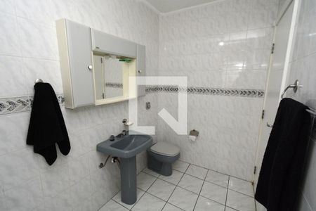 Casa à venda com 167m², 4 quartos e 2 vagasBanheiro da Suíte 2