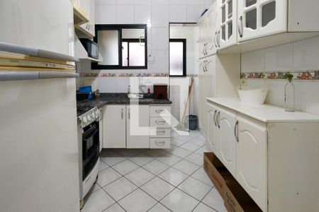 Apartamento para alugar com 80m², 2 quartos e 1 vaga Apartamento para alugar com 80m², 2 quartos e 1 vagaCozinha