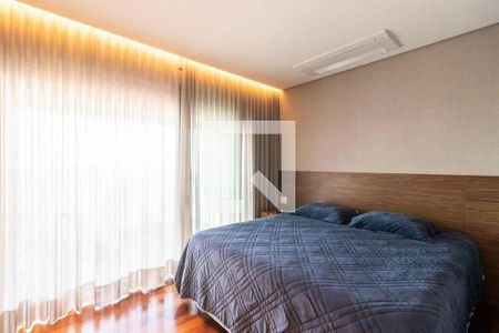 Apartamento à venda com 373m², 3 quartos e 6 vagas
