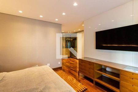 Apartamento à venda com 373m², 3 quartos e 6 vagas