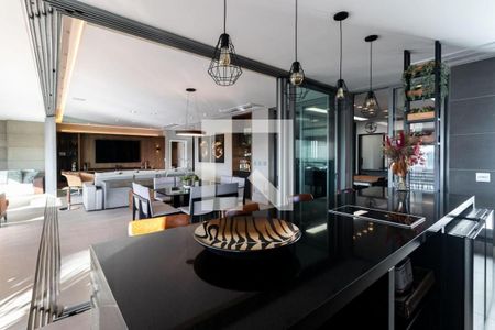 Apartamento à venda com 373m², 3 quartos e 6 vagas