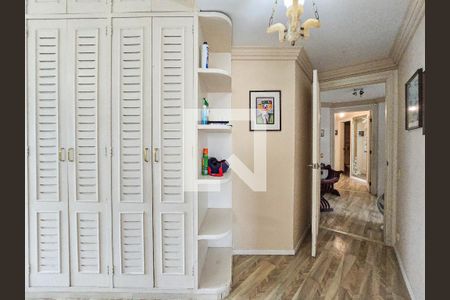 Apartamento para alugar com 200m², 3 quartos e 2 vagas Apartamento para alugar com 200m², 3 quartos e 2 vagasQuarto 3