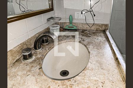 Apartamento para alugar com 200m², 3 quartos e 2 vagas Apartamento para alugar com 200m², 3 quartos e 2 vagasSuite Quarto 3