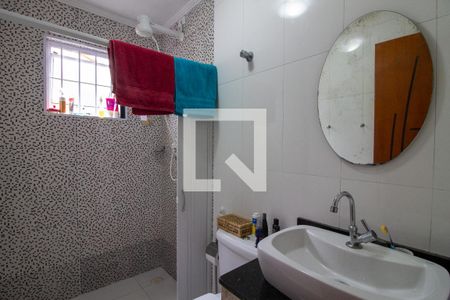 Casa à venda com 132m², 3 quartos e 3 vagas Casa à venda com 132m², 3 quartos e 3 vagasBanheiro da Suíte 3