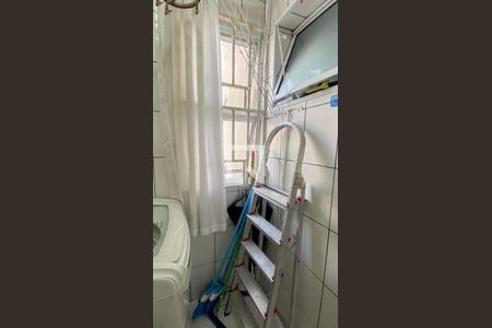 Apartamento à venda com 58m², 2 quartos e 1 vagaÁrea de Serviço