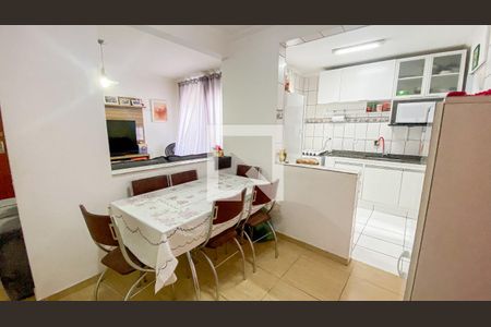 Apartamento à venda com 58m², 2 quartos e 1 vagaCozinha