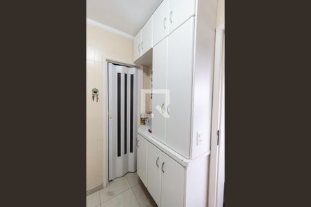 Apartamento à venda com 170m², 4 quartos e 3 vagas Apartamento à venda com 170m², 4 quartos e 3 vagasÁrea de serviço