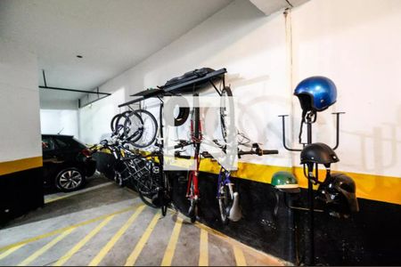 Apartamento à venda com 170m², 4 quartos e 3 vagas Apartamento à venda com 170m², 4 quartos e 3 vagasBrinquedoteca