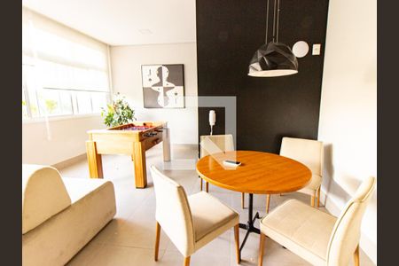 Apartamento à venda com 67m², 2 quartos e 1 vagaÁrea comum - Salão de jogos