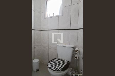 Casa à venda com 460m², 5 quartos e 6 vagas Casa à venda com 460m², 5 quartos e 6 vagasLavabo 2