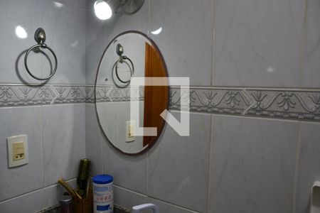 Apartamento à venda com 150m², 3 quartos e 2 vagas Apartamento à venda com 150m², 3 quartos e 2 vagasBanheiro 2