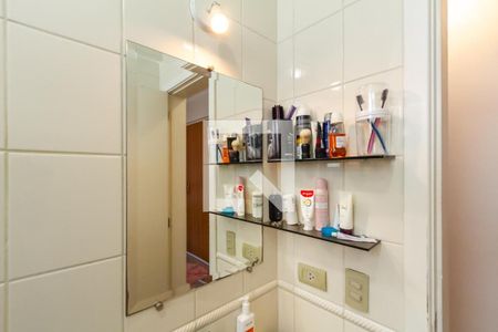 Apartamento à venda com 83m², 3 quartos e 2 vagas Apartamento à venda com 83m², 3 quartos e 2 vagasBanheiro da Suíte