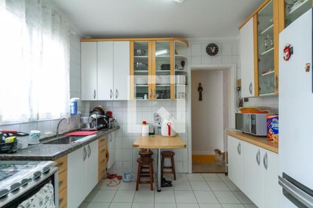 Apartamento à venda com 83m², 3 quartos e 2 vagas Apartamento à venda com 83m², 3 quartos e 2 vagasCozinha