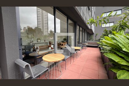 Studio à venda com 27m², 1 quarto e sem vaga Studio à venda com 27m², 1 quarto e sem vagaÁrea comum