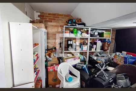 Casa à venda com 240m², 5 quartos e 3 vagas Casa à venda com 240m², 5 quartos e 3 vagasdeposito