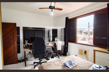 Casa à venda com 240m², 5 quartos e 3 vagas Casa à venda com 240m², 5 quartos e 3 vagasquarto 2