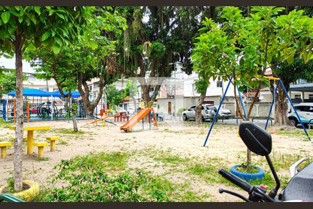 Casa à venda com 240m², 5 quartos e 3 vagas Casa à venda com 240m², 5 quartos e 3 vagasarea comum