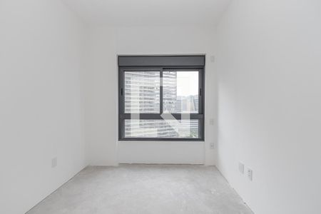 Apartamento à venda com 227m², 3 quartos e 4 vagas Apartamento à venda com 227m², 3 quartos e 4 vagasSuíte 2