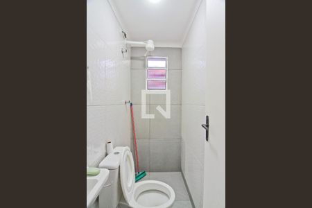 Casa à venda com 104m², 3 quartos e 2 vagas Casa à venda com 104m², 3 quartos e 2 vagasBanheiro 2