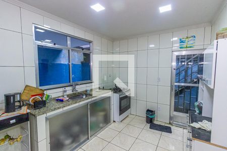 Apartamento à venda com 140m², 3 quartos e 1 vaga Apartamento à venda com 140m², 3 quartos e 1 vagaCozinha