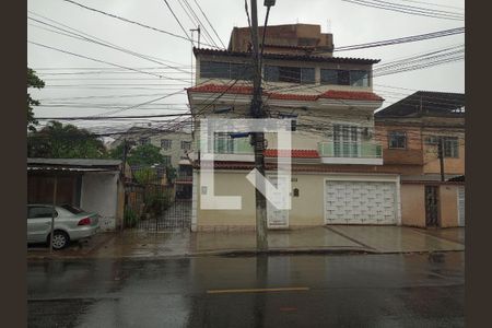 Apartamento à venda com 140m², 3 quartos e 1 vaga Apartamento à venda com 140m², 3 quartos e 1 vagaFachada